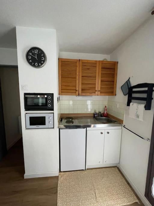 Studio Au Pied Des Pistes Bolquere Pyrenees 2000 المظهر الخارجي الصورة
