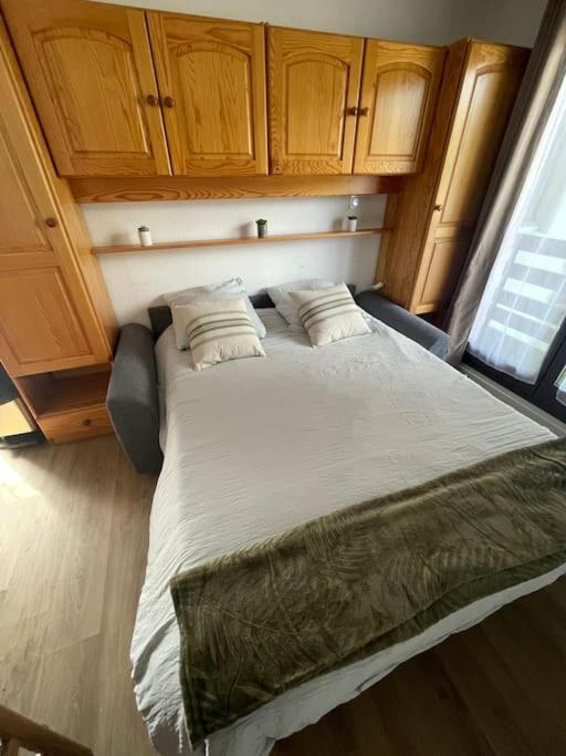 Studio Au Pied Des Pistes Bolquere Pyrenees 2000 المظهر الخارجي الصورة