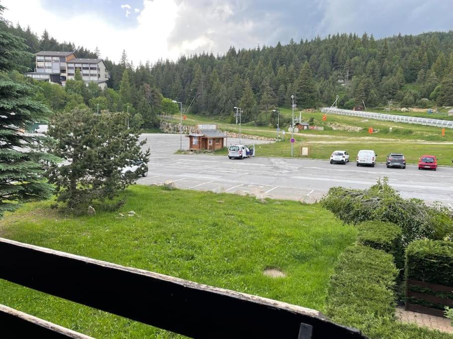 Studio Au Pied Des Pistes Bolquere Pyrenees 2000 المظهر الخارجي الصورة